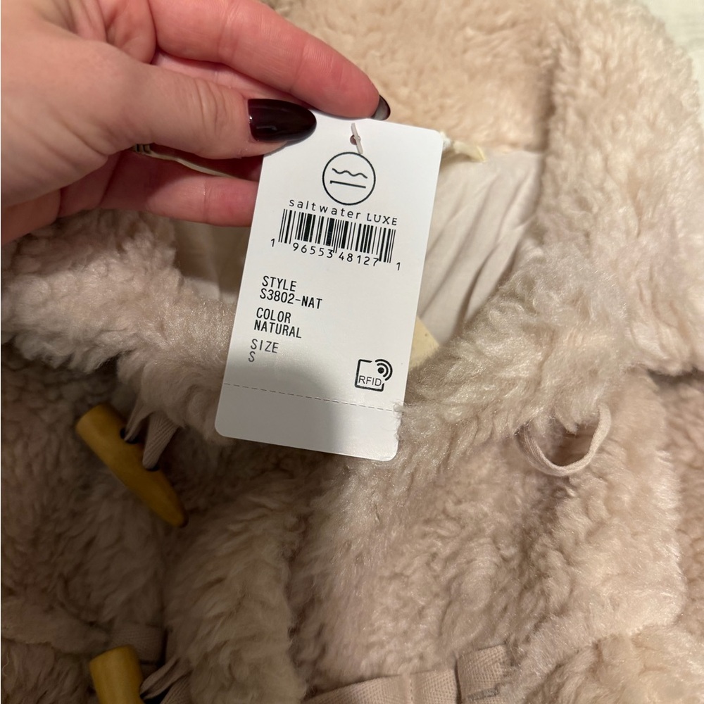 Saltwater LUXE Cream Teddy Jacket - Picture 9 of 9